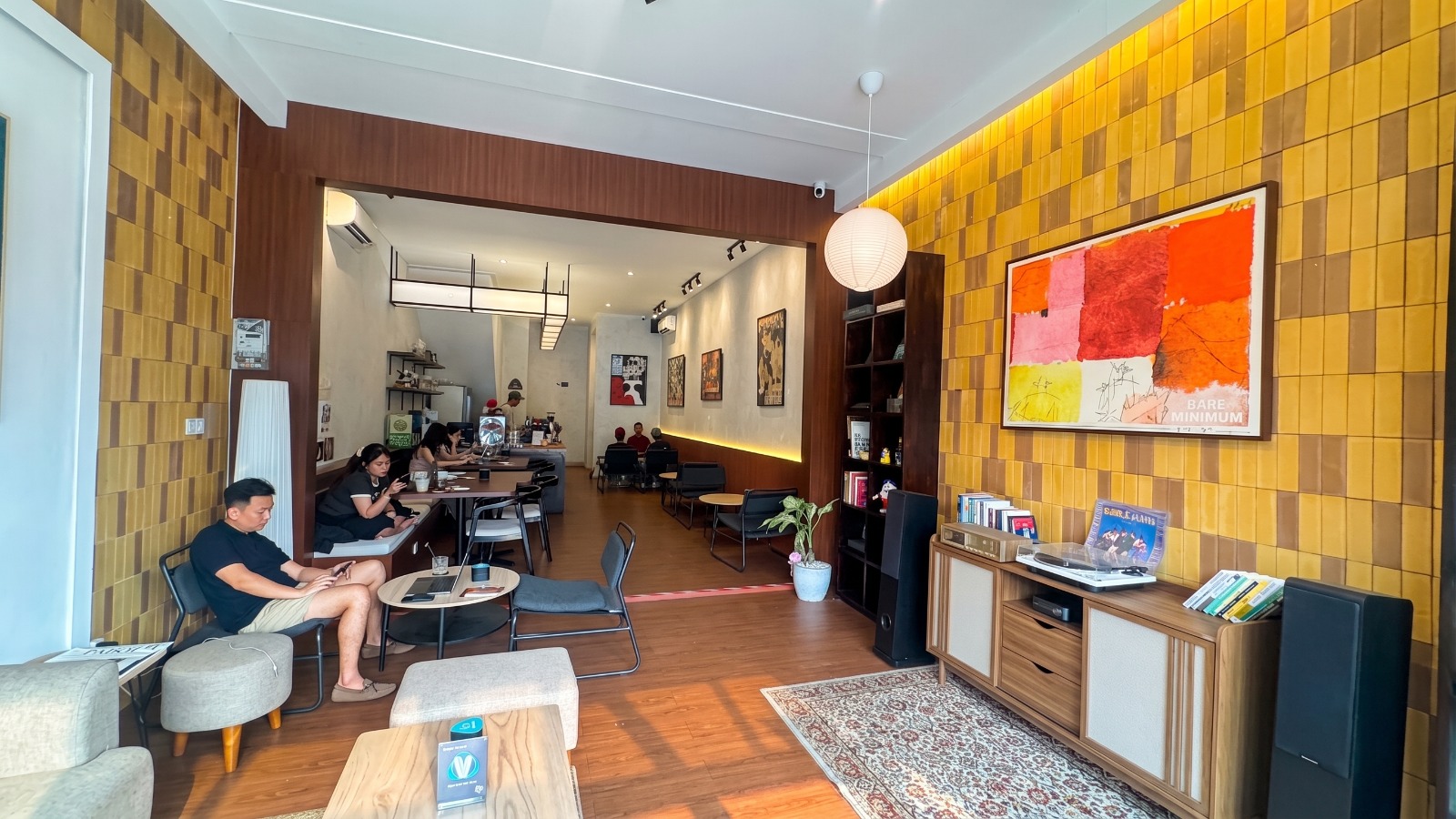 Bare Minimum Cafe di Hampton Promenade Gading Serpong