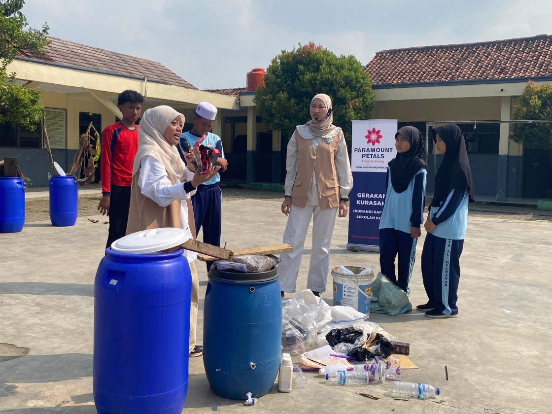 Paramount Petals Inisiasi Pengelolaan Sampah Luncurkan Program ‘Biokonversi Sampah Organik’ dan ‘KURASAKI’