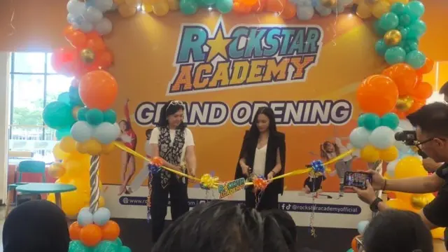 Hampton Square @ Paramount Gading Serpong Kian Lengkap dan Ramai, RockStar Academy Resmi Dibuka