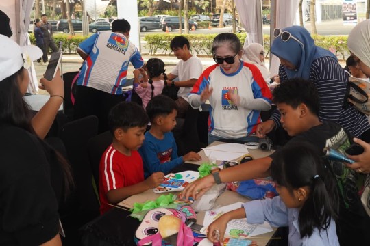 Keseruan Festival Layang-layang di Paramount Petals Ajak Keluarga Hiasi Langit Akhir Pekan dengan Kegiatan Ceria dan Edukatif